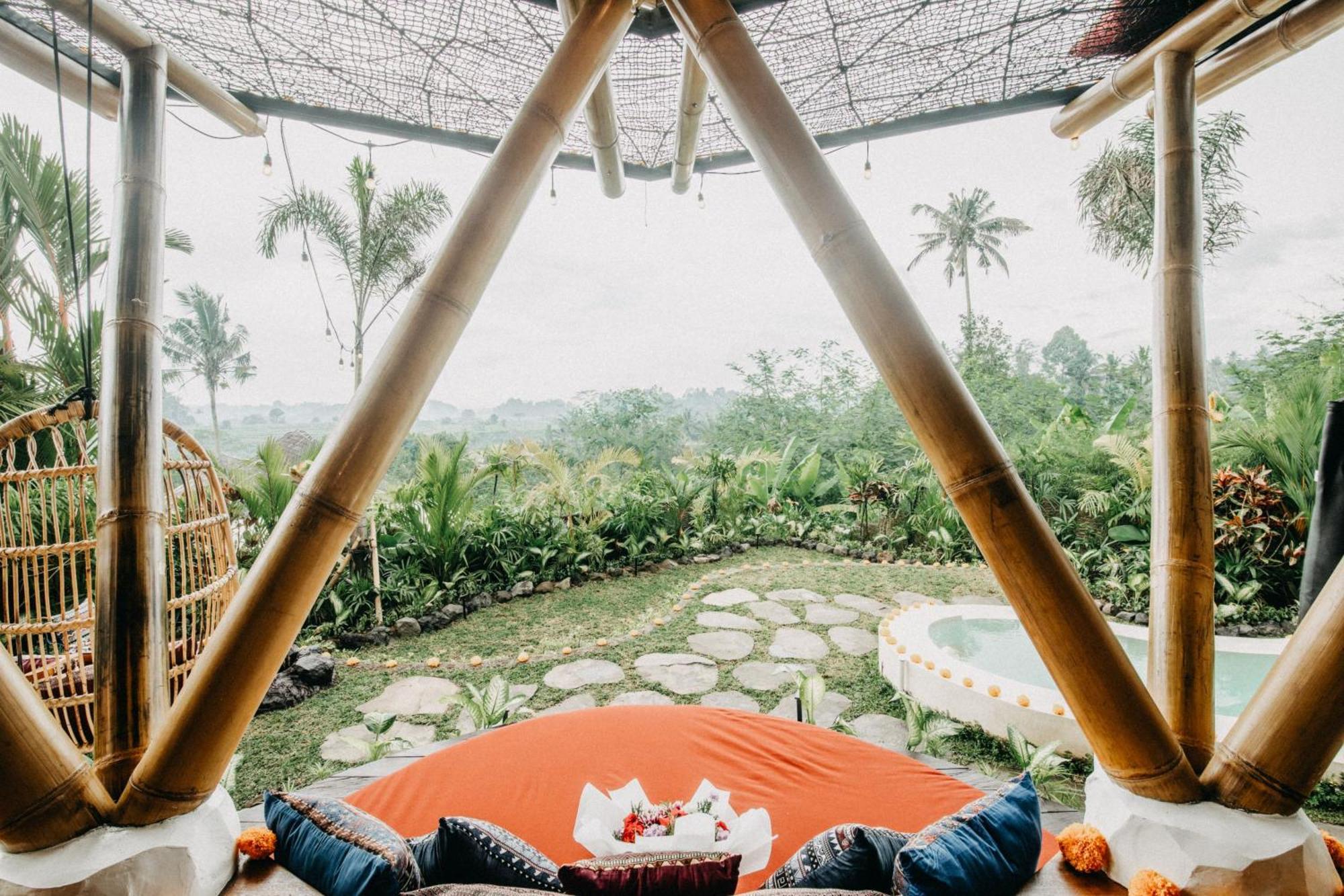 Magic Hills Bali - Magical Eco-Luxury Lodge Selat Экстерьер фото